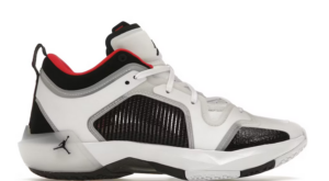 Buty Nike Jordan 37 Low DQ4123-100