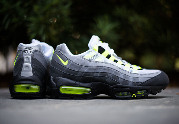 Buty Nike Air Max 95 307960-002 - obrazek 2